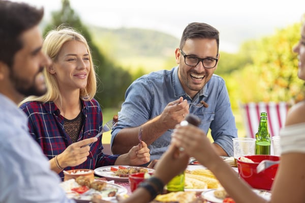 event attendee picnic lunch