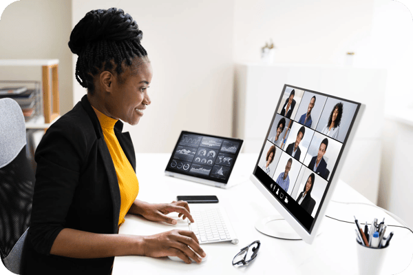 woman attends an educational webinar