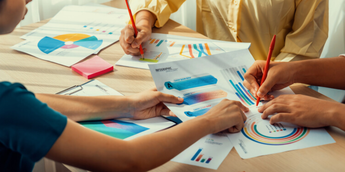 three marketers create an event marketing budget for their association